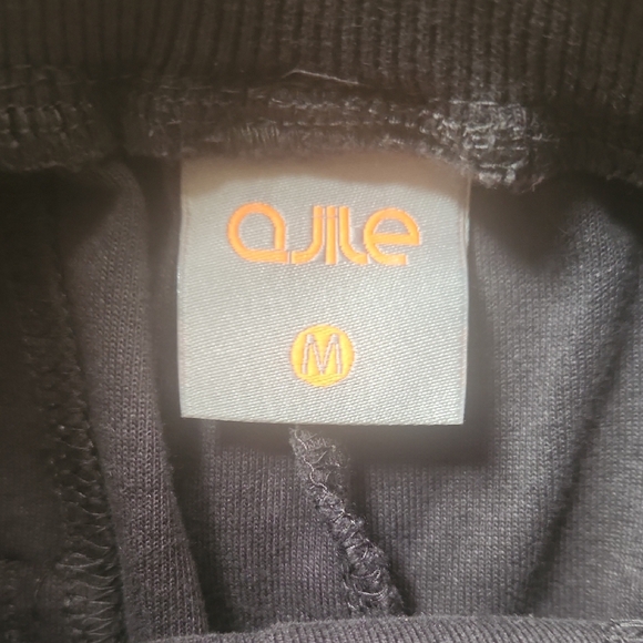 Men's Gray Athletic Shorts Medium - Picture 3 of 17